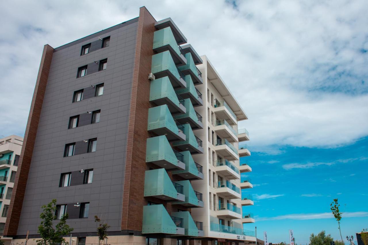 Green Apartament Near The Beach Năvodari Kültér fotó
