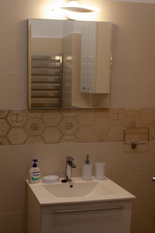 Green Apartament Near The Beach Năvodari Kültér fotó
